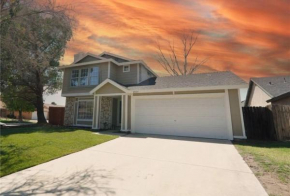 Pristine & Smart freshly remodeled house!